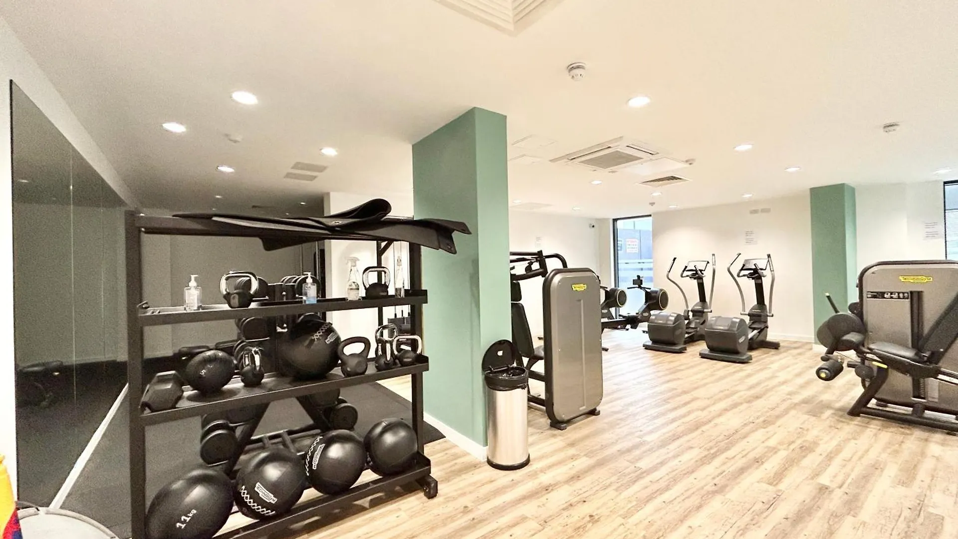 Canary Wharf, Sleeps 4, Fast Wifi, Gym, Prime Location London 0*,  United Kingdom