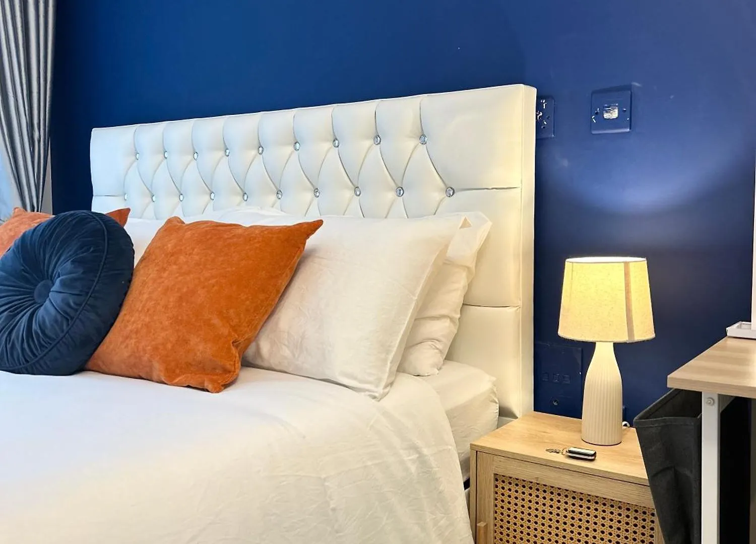 Apartment Canary Wharf, Sleeps 4, Fast Wifi, Gym, Prime Location London